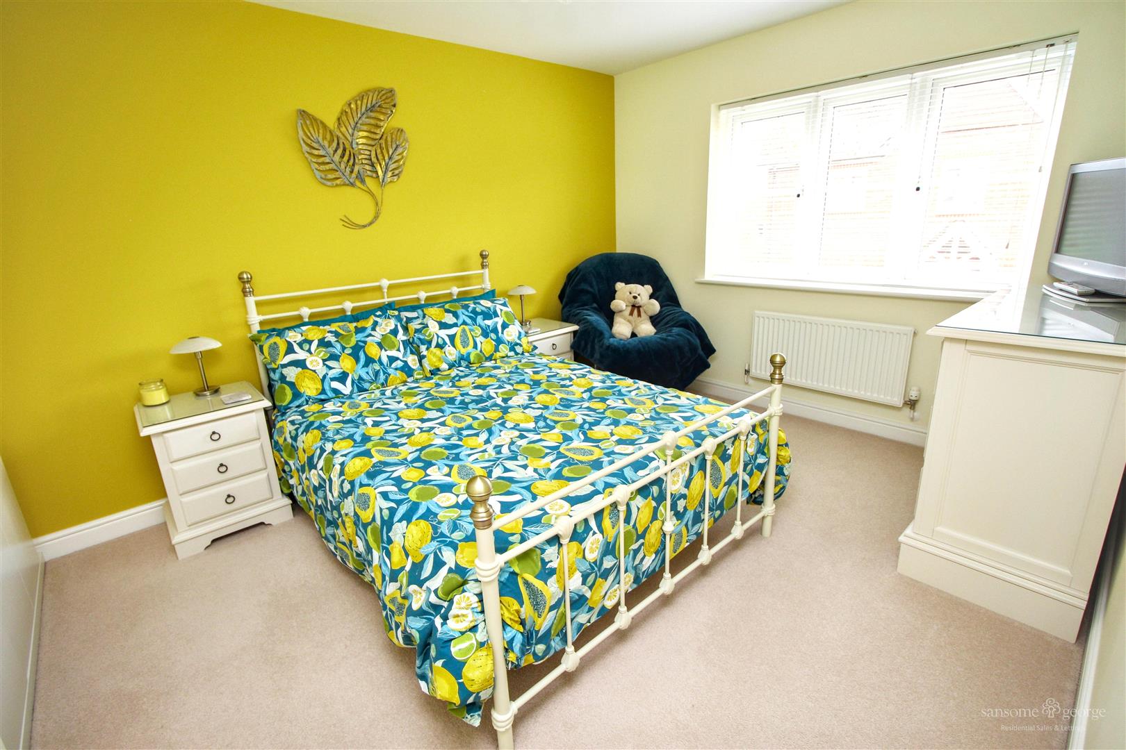 Clarendon Rise, Tilehurst, Reading